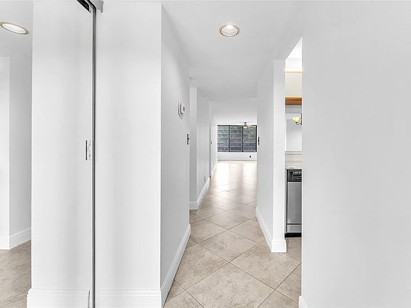 3rd image of 4133 Carambola Circle #G205