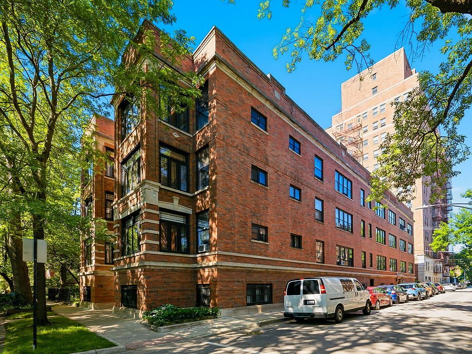 1st image of 1421 E 58th St APT 3E
