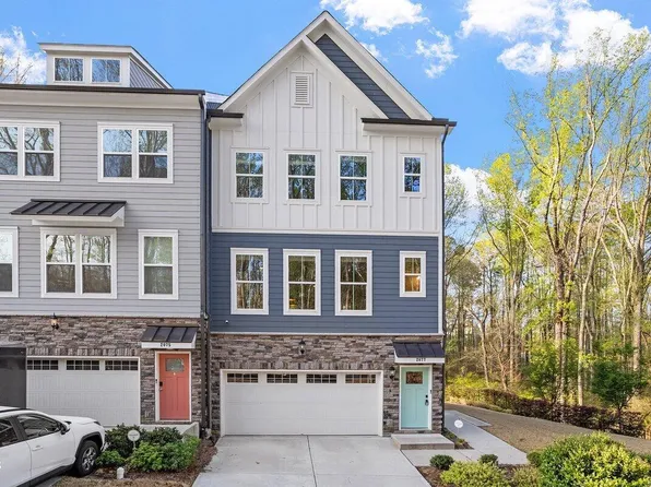 2077 Eva Pearl Dr, Apex, NC 27502