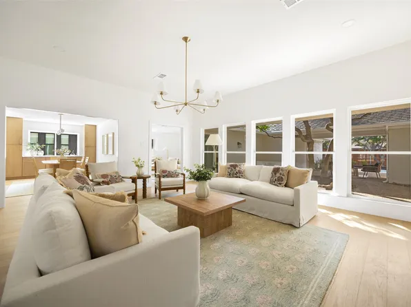 9210 Windy Crest Dr, Dallas, TX 75243