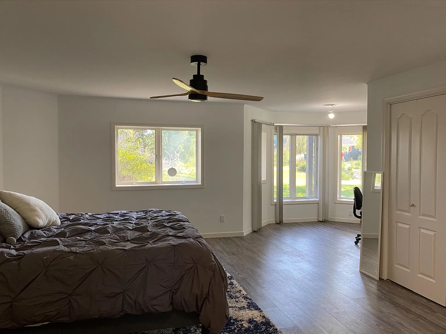 1 bed, 1500 sqft, $1,775 — Photo 2