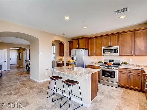 5th image of 2317 Mundare Dr
