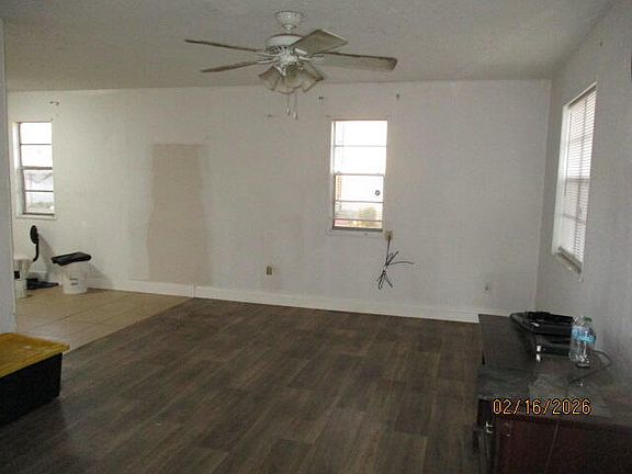 2nd image of 137 N Springfield St