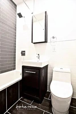 Rented by Bohemia Realty Group | media 14