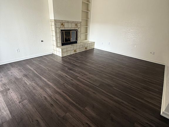 5th image of 1060 Freedom St