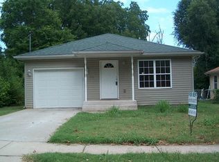 1018 N Davies Ave, Springfield, MO 65802