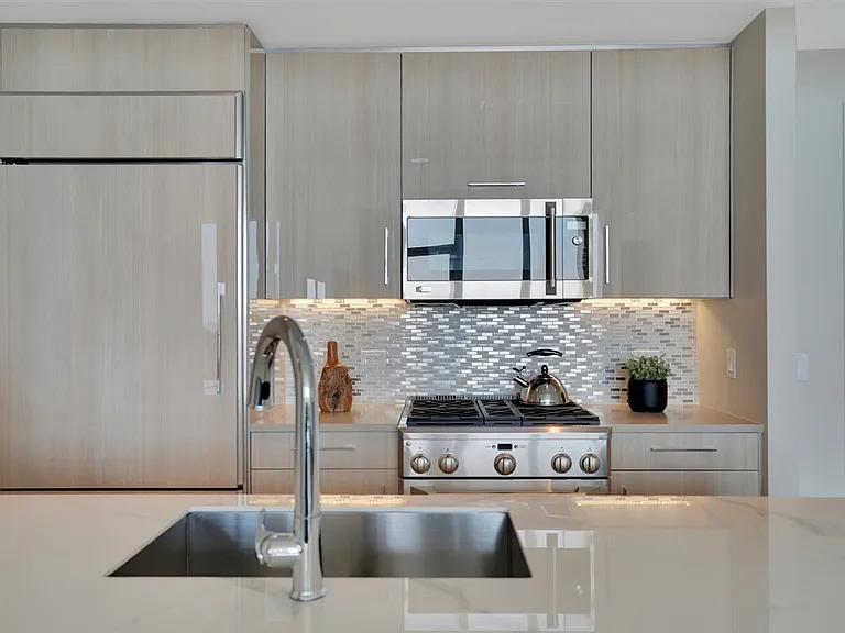 1200 Avenue At Port Imperial #417 — Photo 3
