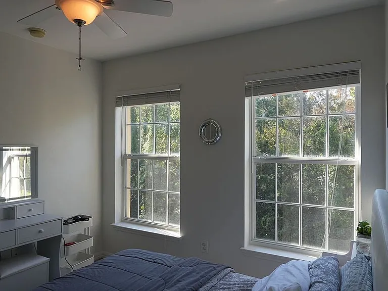 1004 Waterside Dr — Photo 44