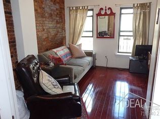 113 Carlton Ave #3F, Brooklyn, NY 11205