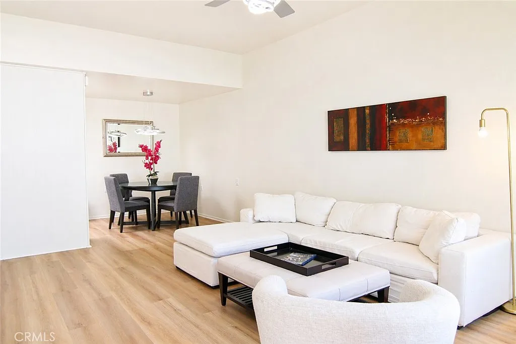 1 bed, 675 sqft, $2,995 — Photo 3