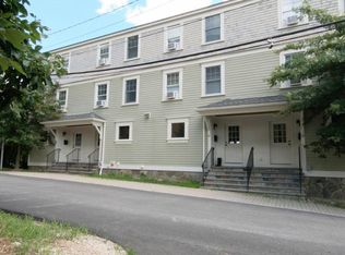 22 Rosemary Ln, Durham, NH 03824