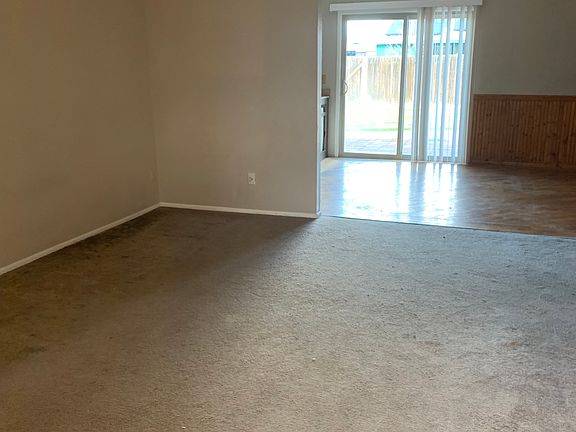 5th image of 3220 W Charleston Ave