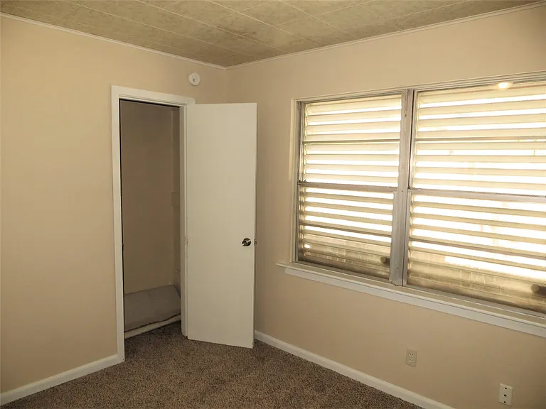 2809 Rosadele St — Photo 28