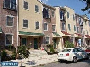 713 Brown St #B, Philadelphia, PA