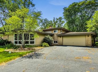 2000 N Chestnut Ave, Arlington Heights, IL