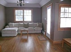 5th image of 318 N Washington St