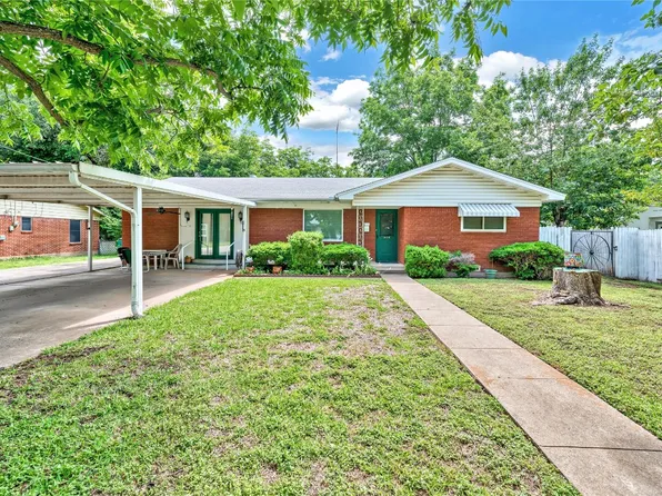 303 N Avenue J, Clifton, TX 76634