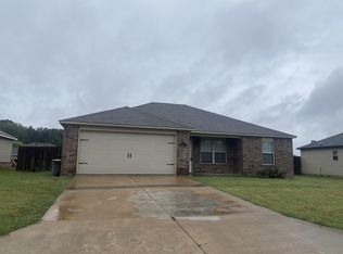 1912 Willow Oak Dr, Van Buren, AR 72956