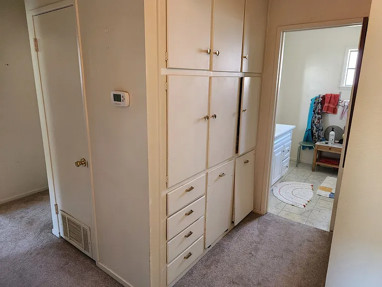 Primrose Ln — Photo 8