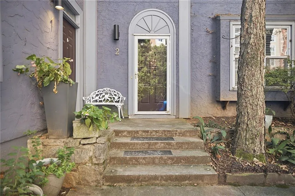 2 bed, 2.5 bath, 1080 sqft, $3,000 — Photo 2