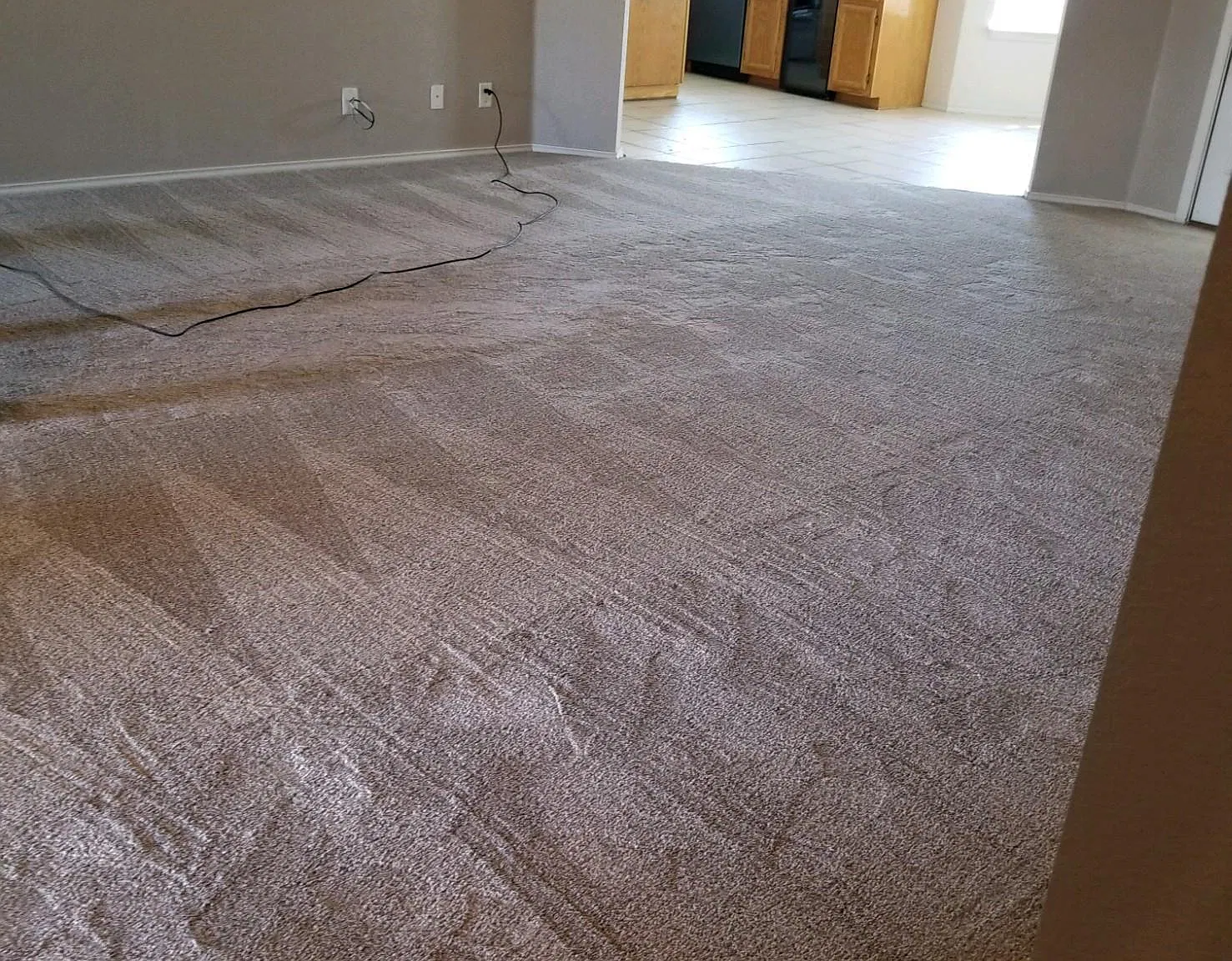 3 bed, 2.5 bath, 1737 sqft, $1,300 — Photo 2