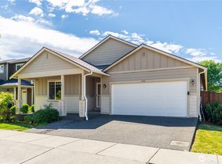 242 Riggs Dr E, Enumclaw, WA 98022