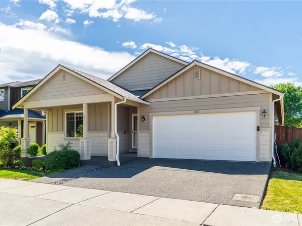 242 Riggs Drive E, Enumclaw, WA 98022