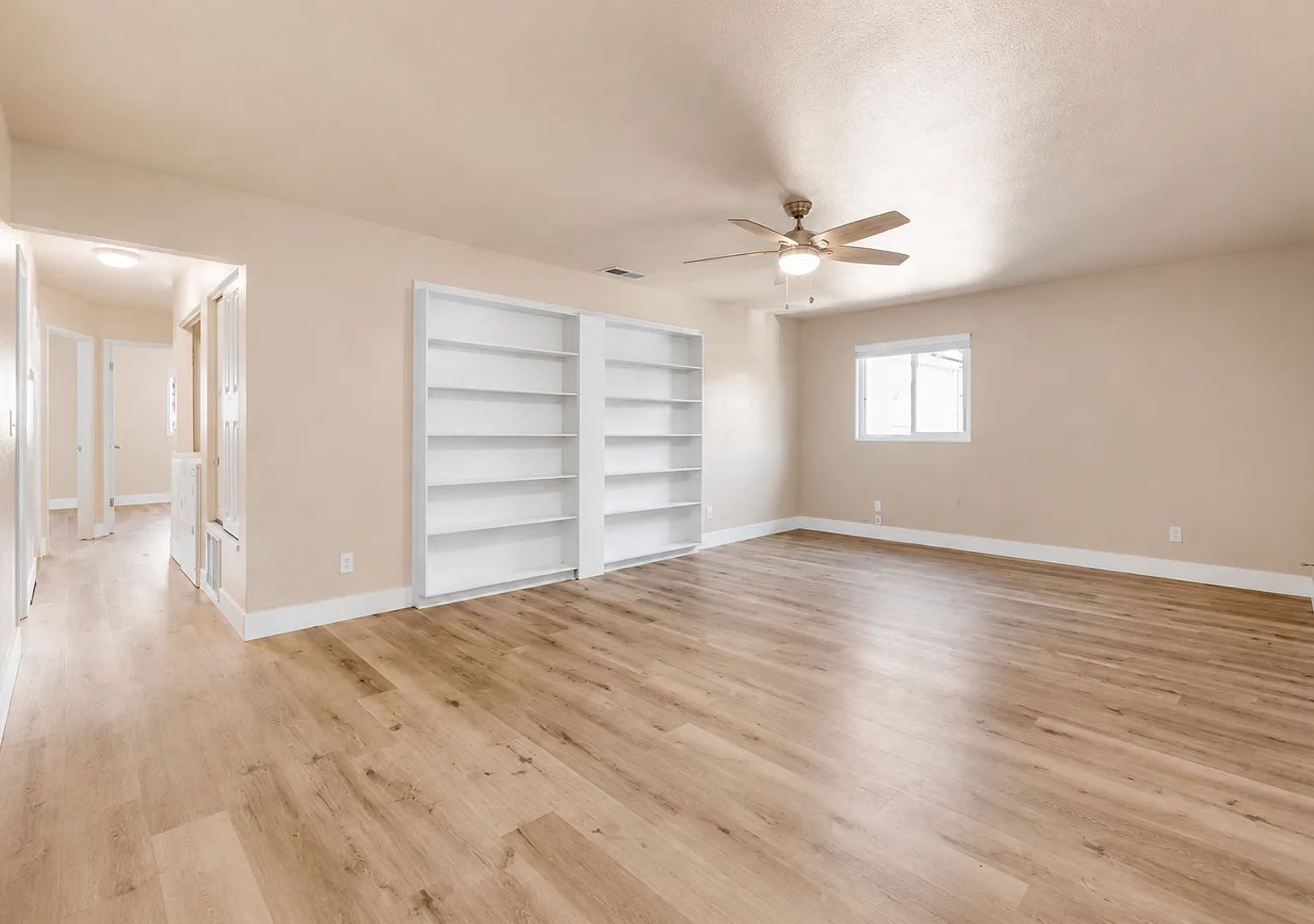 728 W. Sacramento Avenue — Photo 2