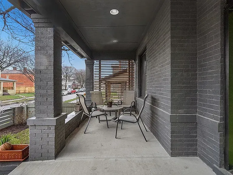 1191 E Rich St — Photo 31