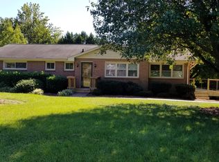 1371 Jonestown Rd, Winston Salem, NC 27103