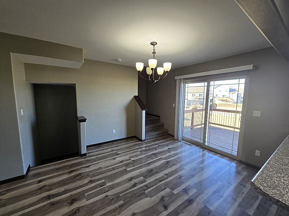 5th image of 4104 Mourning Dove Dr