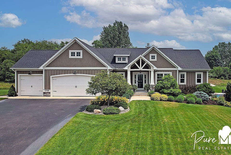 1st image of 5758 Pettis Ct NE