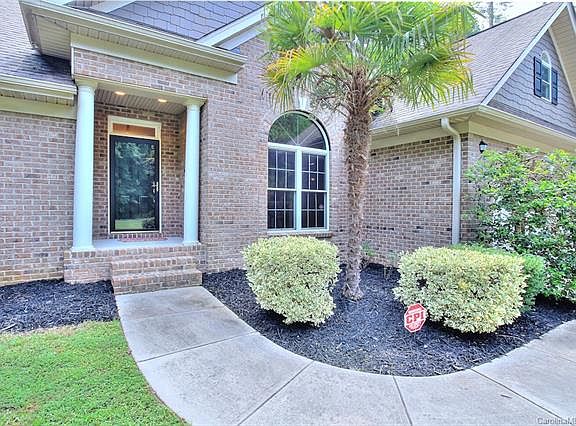 2nd image of 9259 Horseshoe Cir