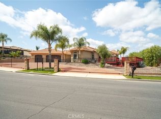 27295 Legend Ln, Hemet, CA 92544