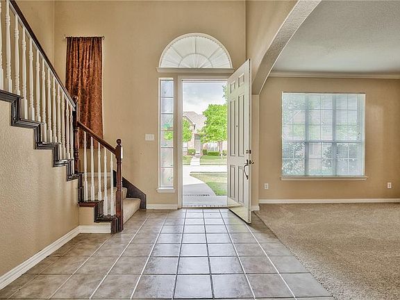 5th image of 14779 Blakehill Dr