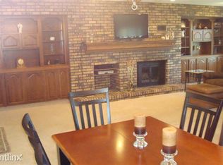 2026 Bidwell Rd, Muscatine, IA 52761