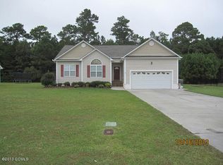 615 Edgewood Ave, Newport, NC 28570