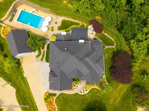 105 Flagstone Ct, Elizabethtown, KY 42701