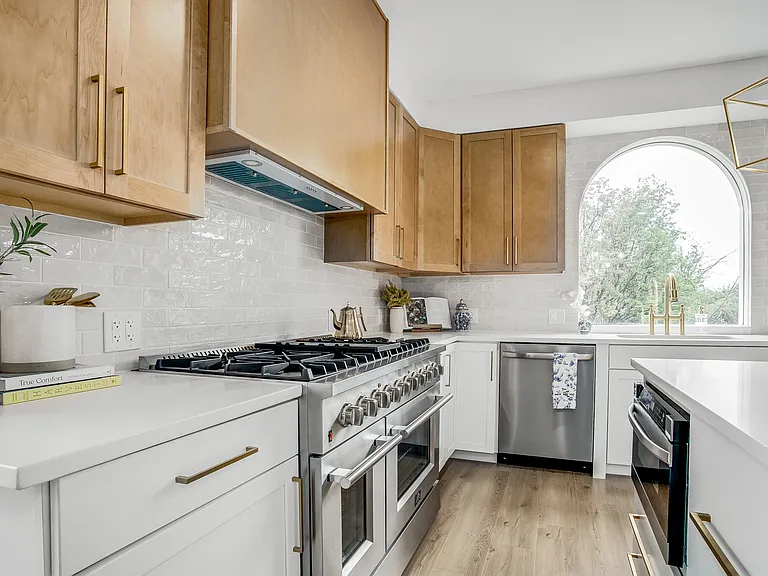 101 SW View High Dr — Photo 39