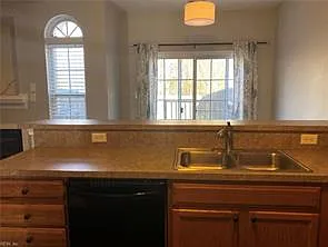 2029 Bizzone Cir #1 — Photo 10