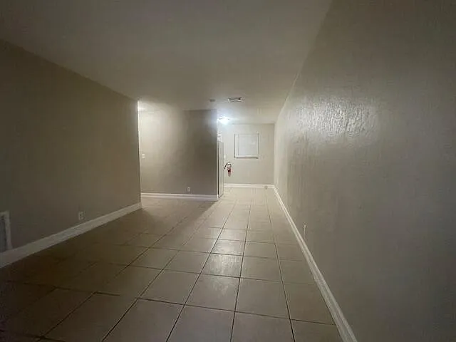 400 Metcalf Ct — Photo 41