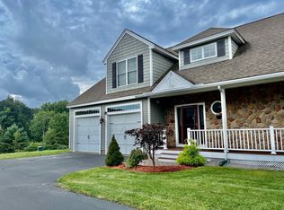 5 Pelton Way UNIT 3, Hampton Falls, NH 03844