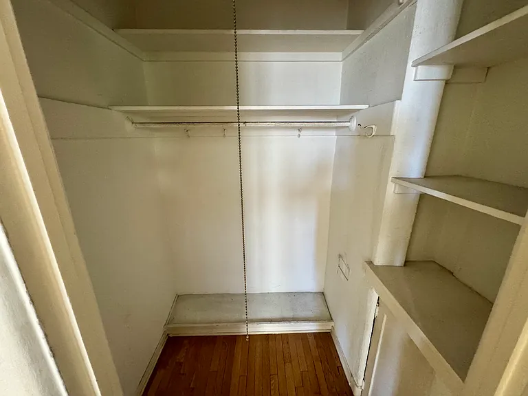363 N Sycamore Ave #7002 — Photo 25