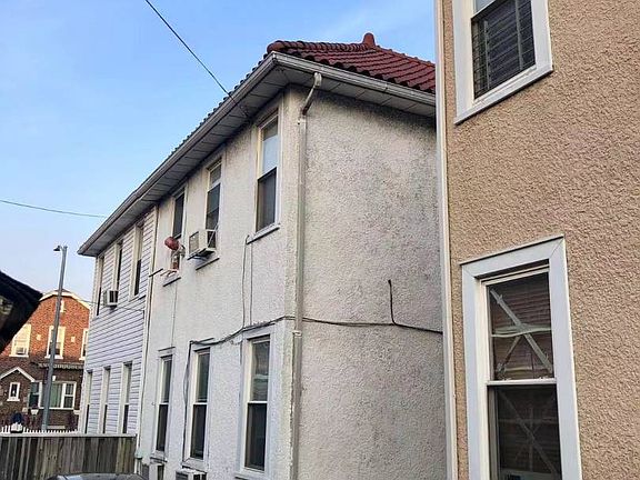 3rd image of 2819 Avenue P