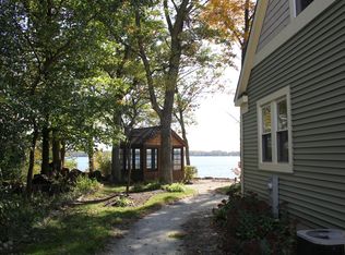 309 Liberty Ave, Lake Villa, IL 60046