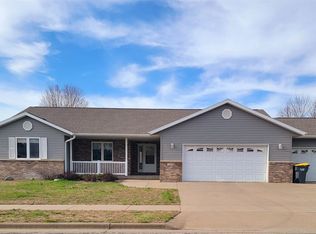 1003 Starlite Dr, Holmen, WI 54636