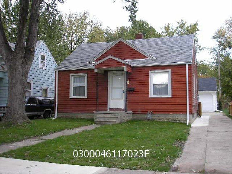 1st image of 3211 Lincoln St
