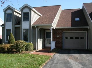 130 Willowbrook Blvd, Lewisburg, PA 17837