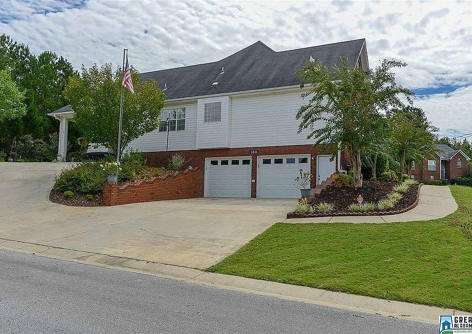 2nd image of 100 Marengo Dr