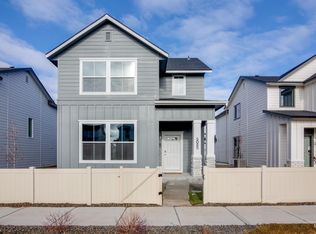 5090 W Milano St, Meridian, ID 83646